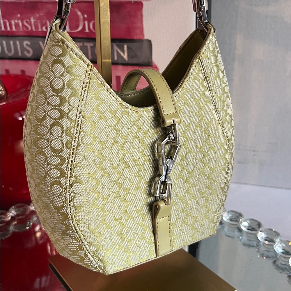 Stylish Yellow Pattern Shoulder Bag - image 2